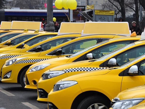 V Gosdume RF Prosyat Otlozhit Dejstvie Novogo Zakona O Taksi