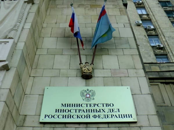 V MID RF Zayavili Chto Rossiya Vvodit Mery Protiv Zarubezhnyh SMI Kak Otvetnyj Shag