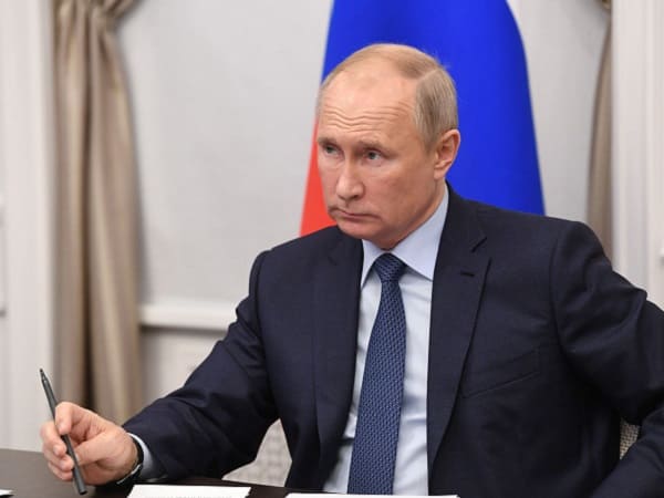 Vladimir Putin Prizval Iskhodit Iz Interesov Rossiyan V Migracionnoj Politike