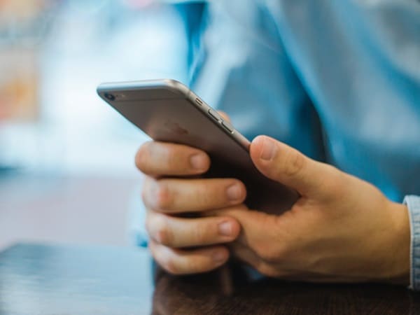 Gosduma RF Prinyala Zakon O Registracii Migrantov Cherez Mobilnoe Prilozhenie