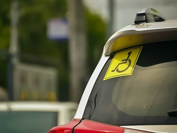 V Gosdumu RF Budet Vnesen Zakonoproekt O Zaprete Evakuirovat Mashiny Invalidov