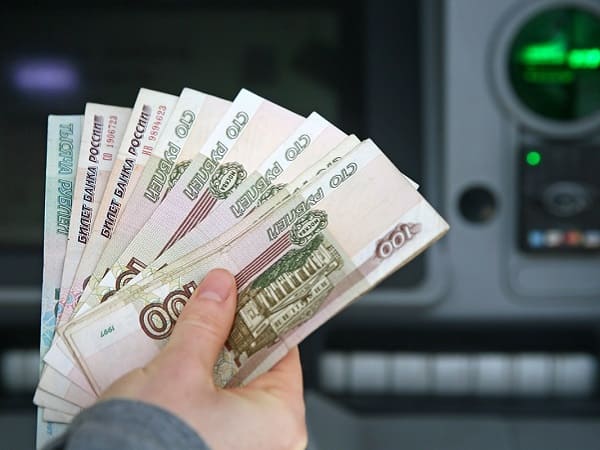 Rossijskie Banki Hotyat Poluchit Pravo Spisyvat Dengi Bez Sprosa