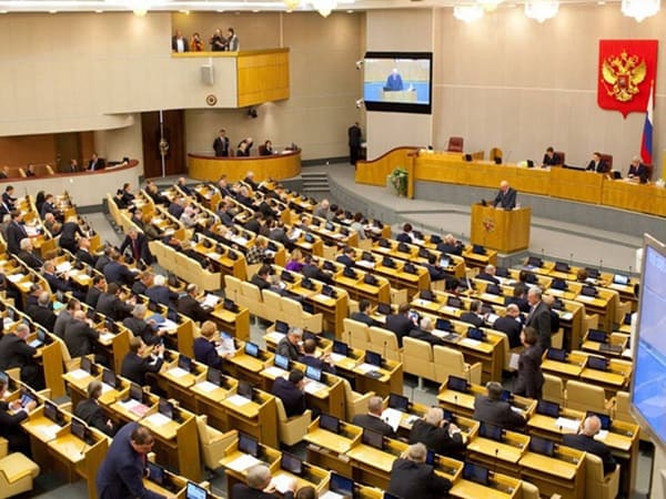 Deputaty Predlozhili Ne Nakazyvat Za Opozdanie Na Rabotu Iz Za Zhary