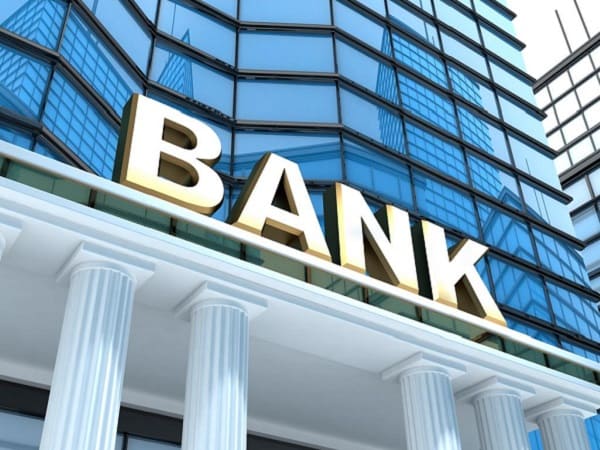 U Bankov Hotyat Otzyvat Licenzii Za Neprimenenie Ekonomicheskih Sankcij