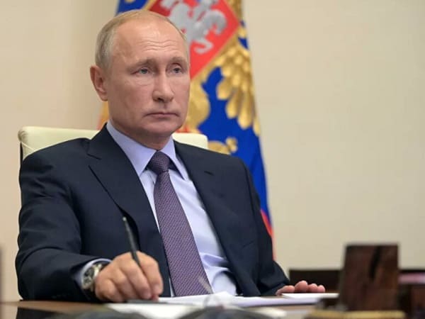 Vladimir Putin Razreshil Inostrancam Sluzhit V Rossijskoj Armii