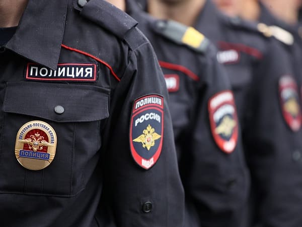 Popravki V Zakon O Policii Kosnutsya Rossijskih Avtovladelcev