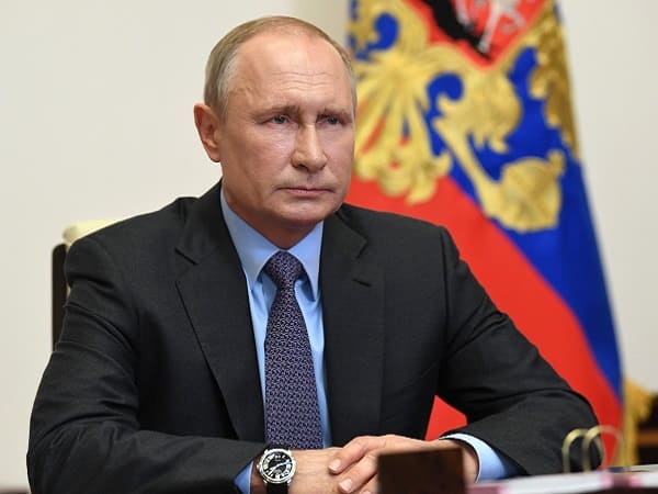 Vladimir Putin Odobril Mery Protiv Potolka Cen Na Neft