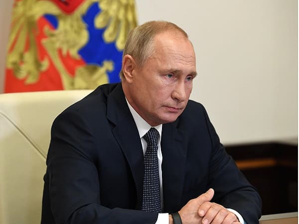 Vladimir Putin Povysil Pensii Dlya Nerabotayushchih Pensionerov