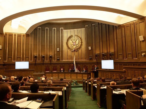 37. Sud Razobralsja Mozhno Li Nakazat Rabotnika Za Soobshhenie V Messendzhere