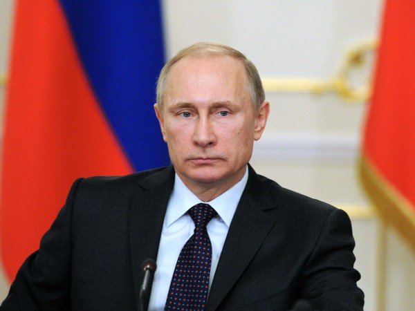 7. Vladimir Putin Podpisal Zakon O Zaprete Ulichnyh Tablo S Kursami Valyut
